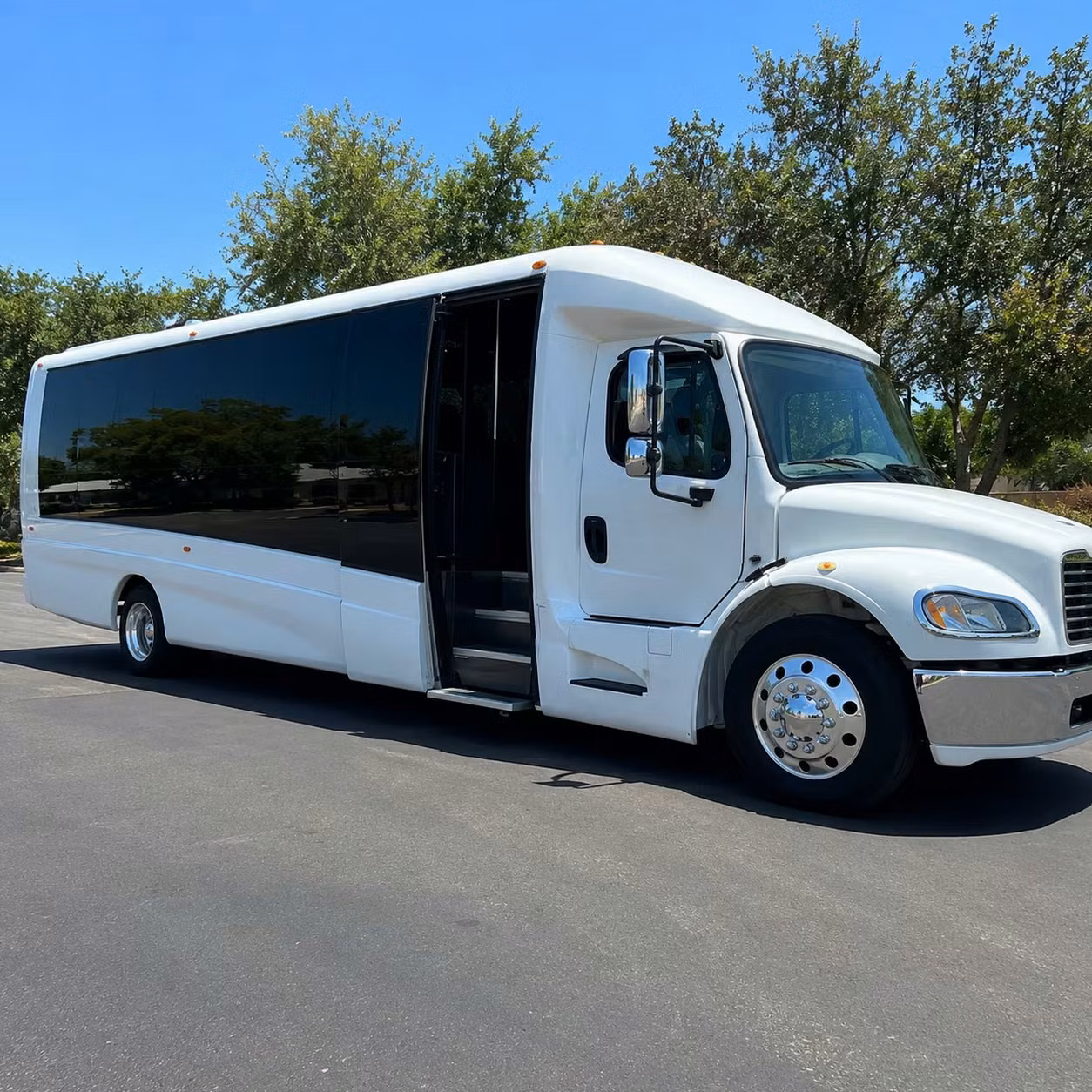 15 passenger minibus