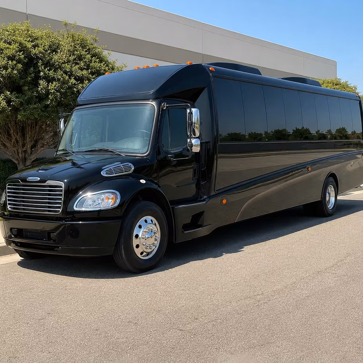 quincy 20 passenger minibus rental