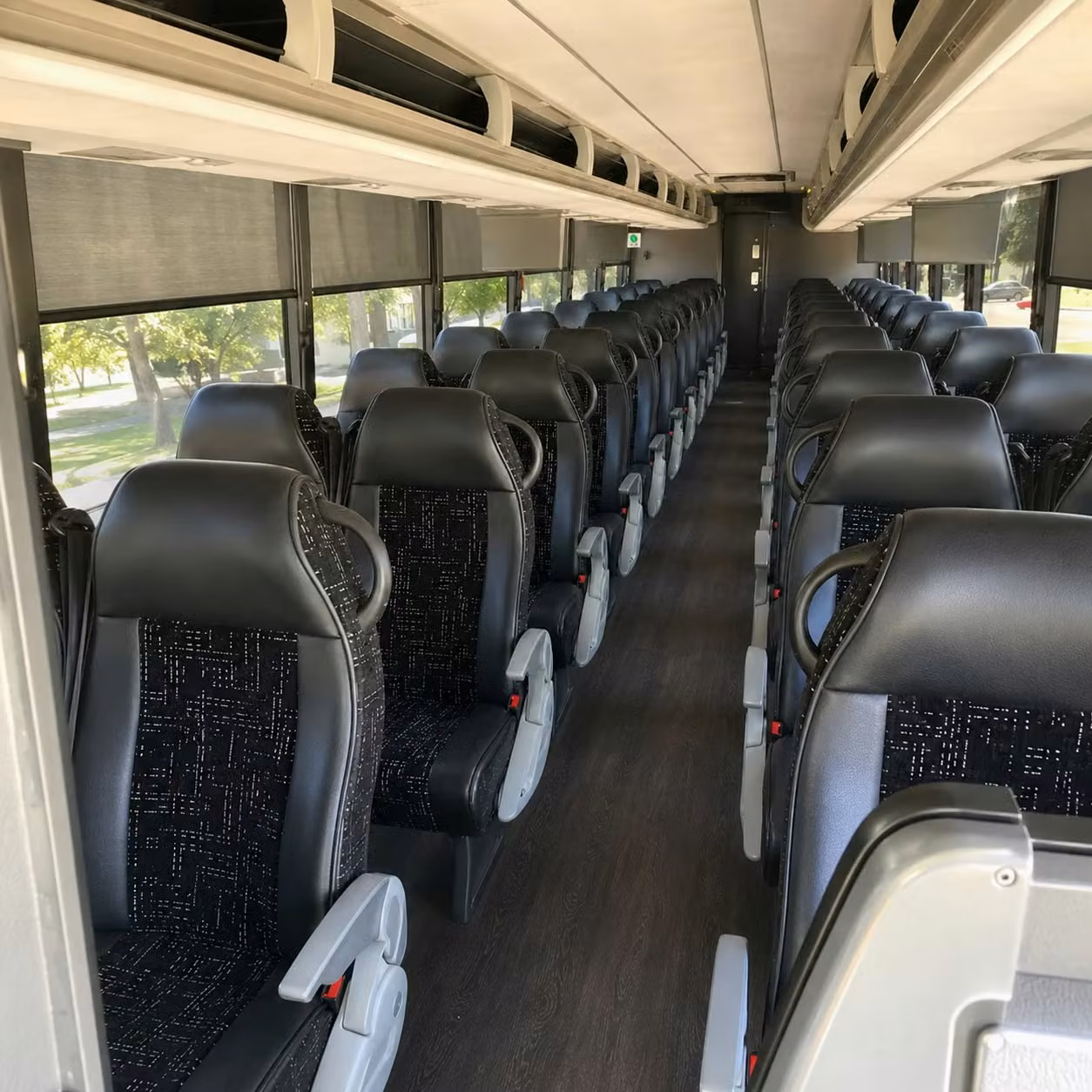 quincy groups rely on charter buses to beat logan airport traffic