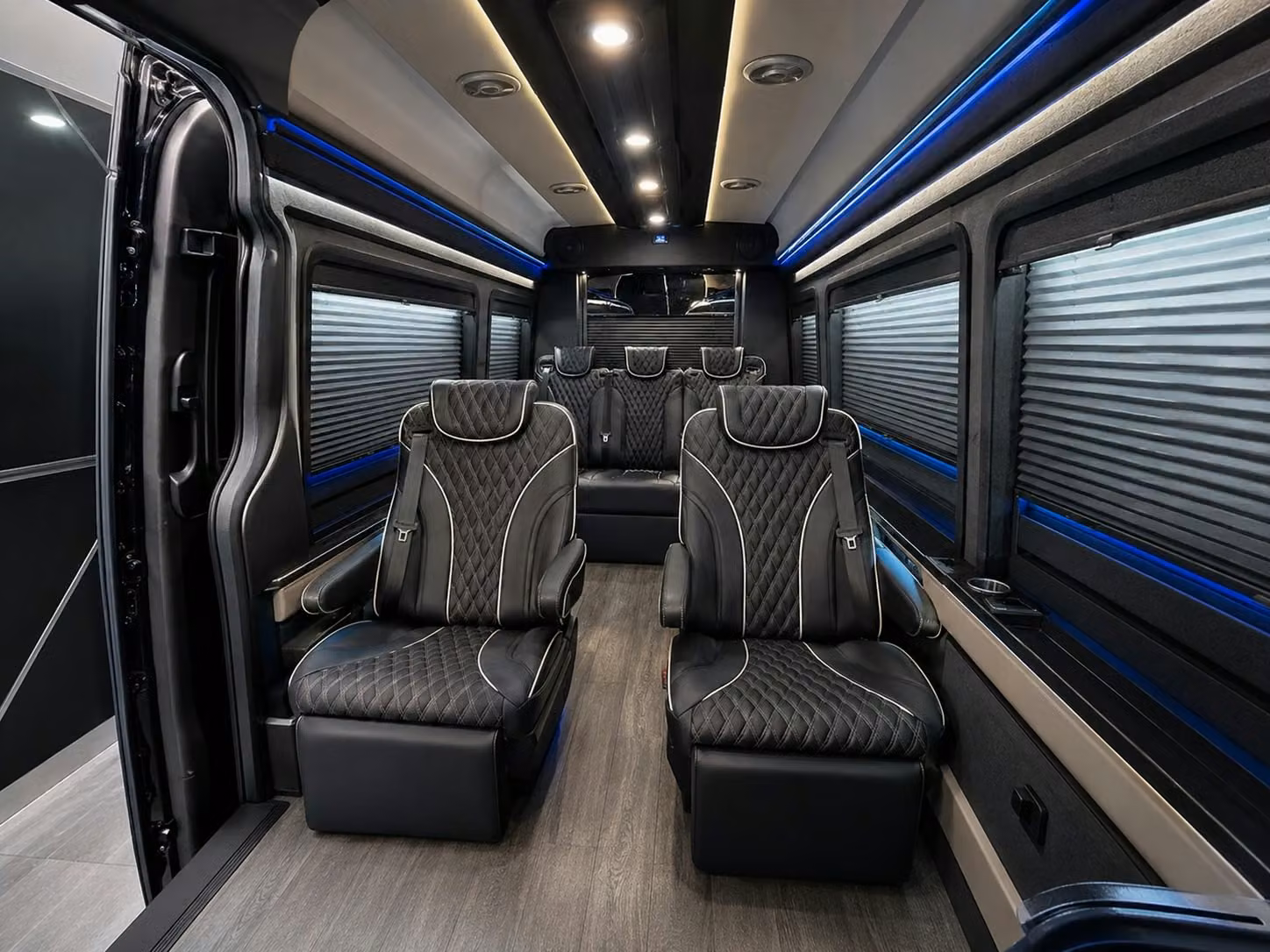 through a network of bus companies quincy travelers get more options